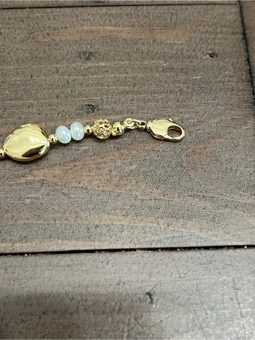 Gold plated, pearl bracelet